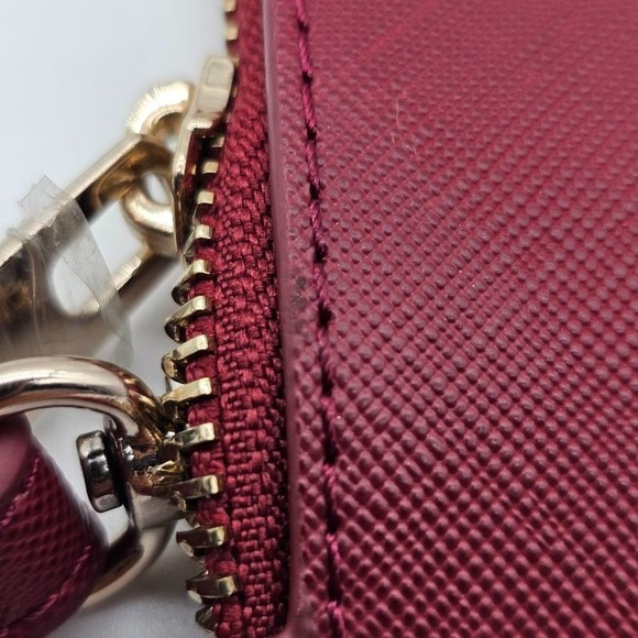 White House Black Market Red Studded Floral Detail Wristlet Clutch Bag Studs - Picture 7 of 8